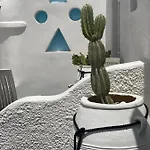 Гостевой дом Vougli View Mykonos 4*