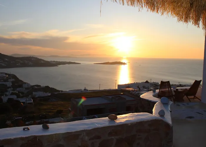 Konukevi Vougli View Mykonos 4*